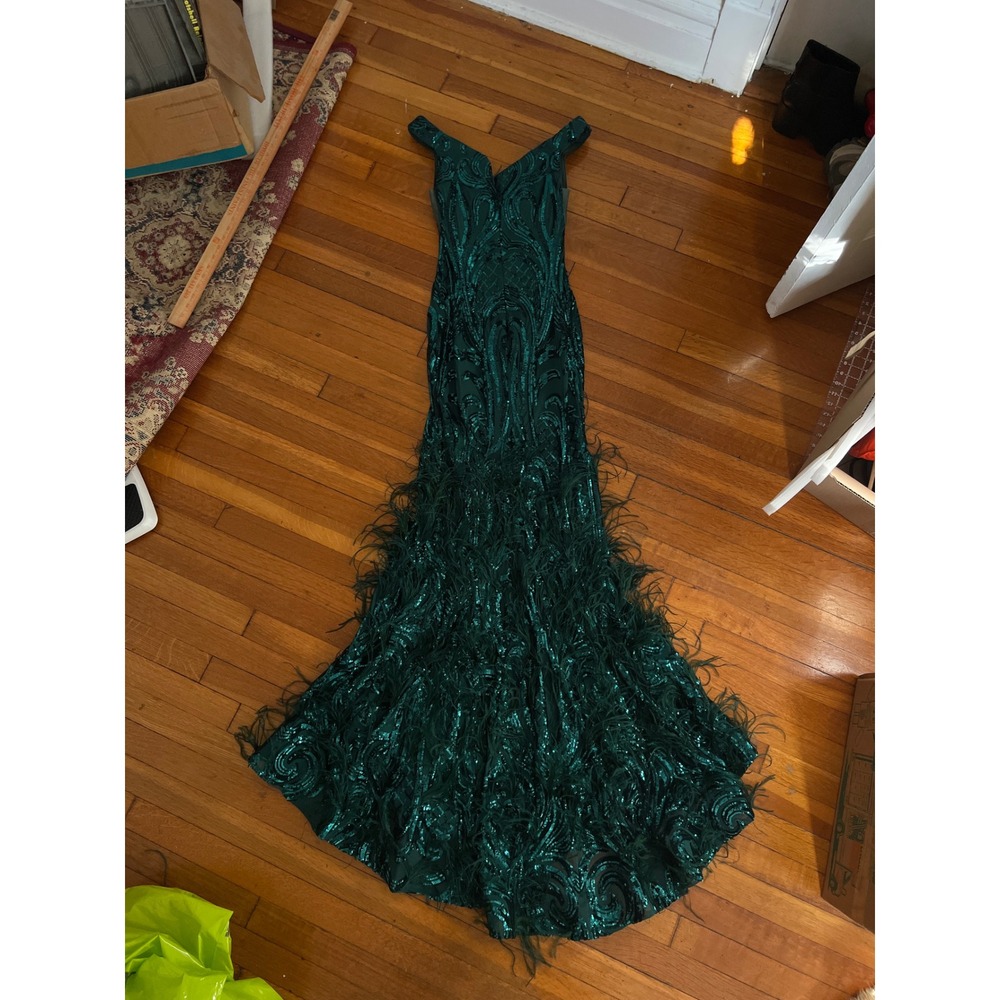 Jovani Emerald Green Sequin Feather Trim Mermaid Evening Gown Dress 6 - Picture 7 of 10